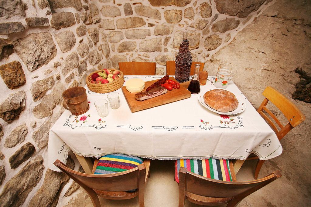 Holiday Home Miklica Klis Exterior foto